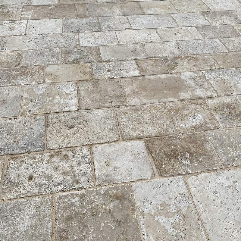 Service - Floor Cleaning & Restoration